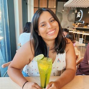 Meet your Posher, Sofia